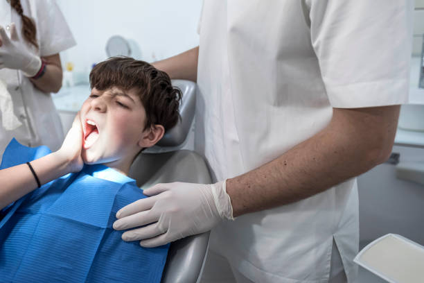 Best Tooth Infection Emergency Dentist  in Lewisville, WA